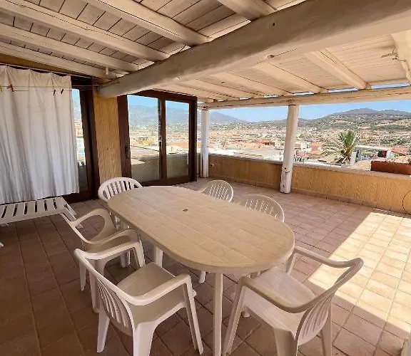 Attico Via Roma * Вилласимиус